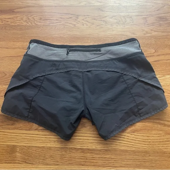 Lululemon run shorts 8 - Picture 2 of 5